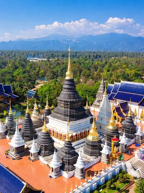Chiang Mai: Sticky Waterfall & Wat Ban Den. (Join Tour Transfer Bus)