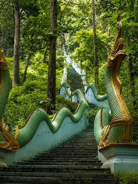 Climb the Sticky Waterfall + Cave in the jungle + Dreamy Angel Park Escape
